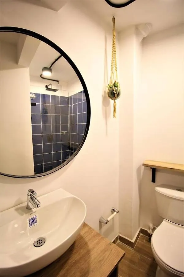 Apartamento Con Puesto De Trabajo One102 By Roots Rentals Medellín